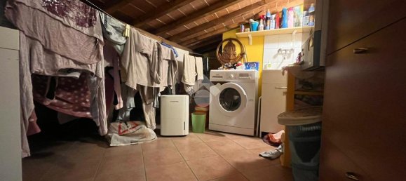 2 rooms Apartment in Campi Bisenzio, Italy No. 92968 9