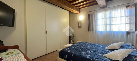 2 rooms Apartment in Campi Bisenzio, Italy No. 92968 5