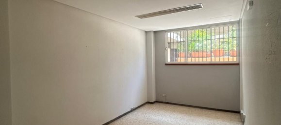Gewerbliche Immobilie in Martos, Spain 166m², Nr. 165825 5
