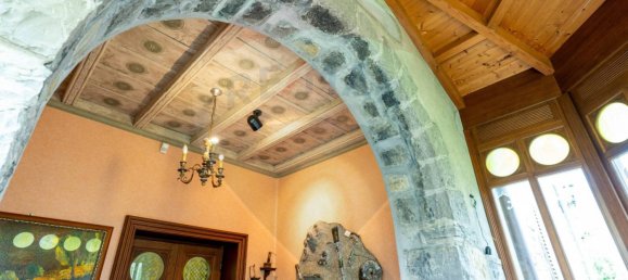 3 Schlafzimmer Villa in Berzo San Fermo, Italy, Nr. 160306 23