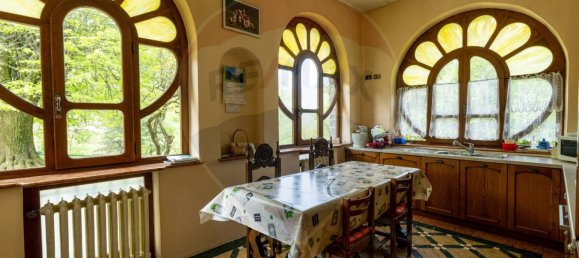 3 Schlafzimmer Villa in Berzo San Fermo, Italy, Nr. 160306 25