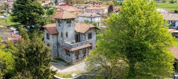 3 Schlafzimmer Villa in Berzo San Fermo, Italy, Nr. 160306 7