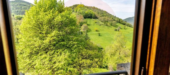 3 Schlafzimmer Villa in Berzo San Fermo, Italy, Nr. 160306 37