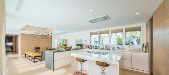 3 Schlafzimmer Penthouse in Marbella, Spain, Nr. 116755 6