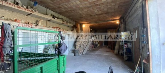 5 bedrooms Villa in Castell'Arquato, Italy No. 129386 32