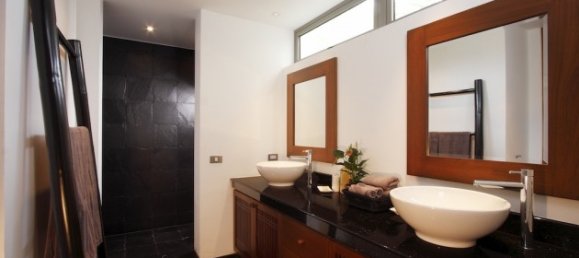 5 bedrooms Villa in Layan Beach, Thailand No. 26025 13