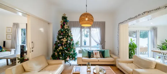 4 dormitorios villa en venta en Meadows, Dubai, UAE № 108315 2