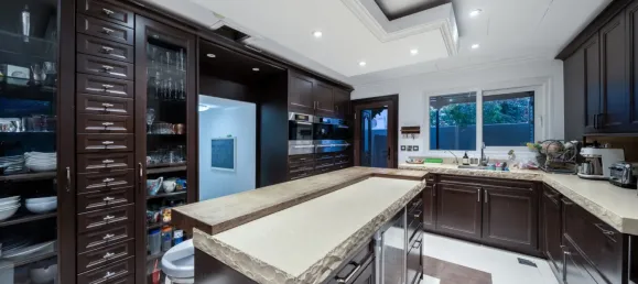 4 dormitorios villa en venta en Meadows, Dubai, UAE № 108315 6