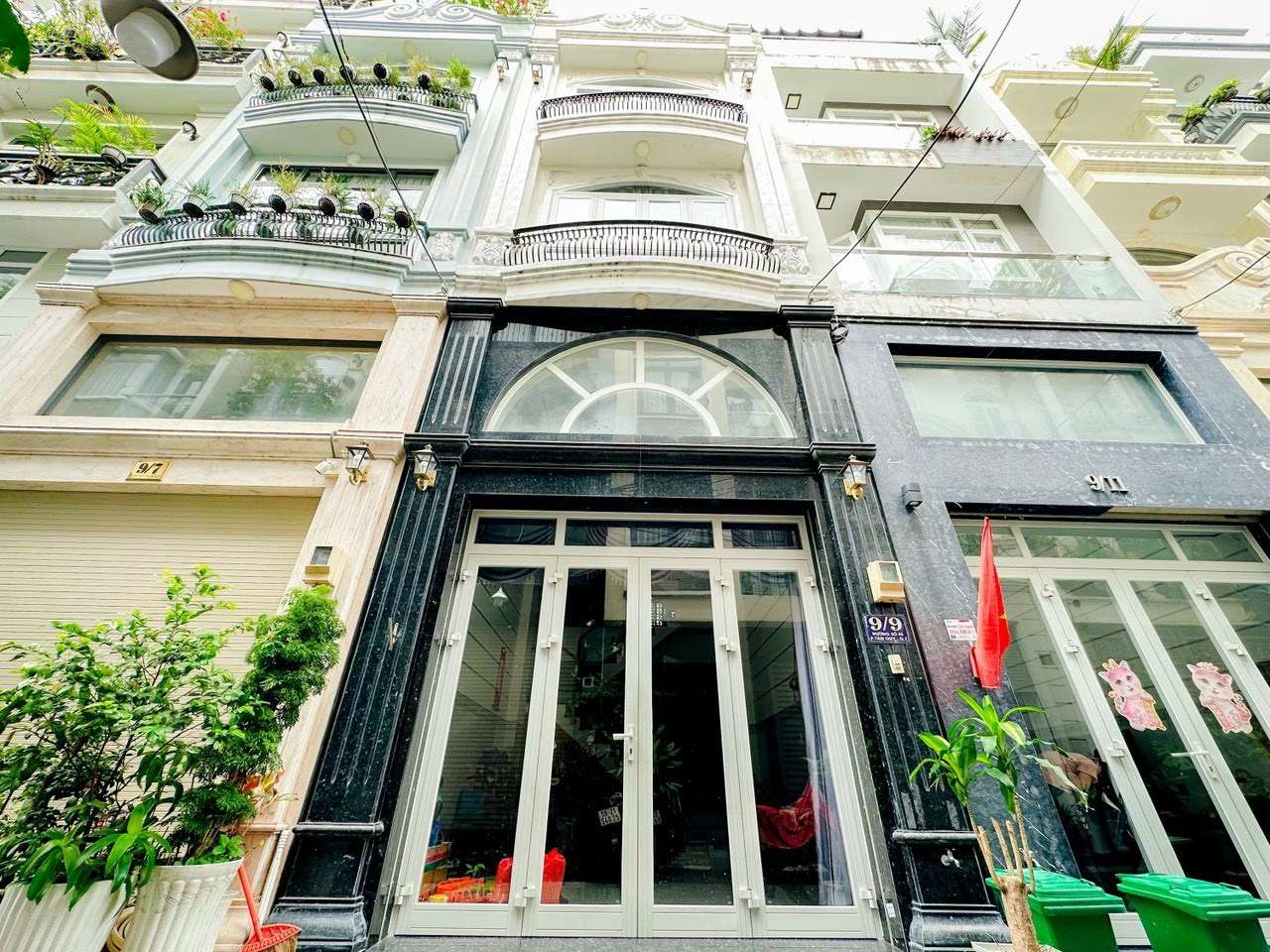 52m² Townhouse in District 7, Vietnam No. 15726