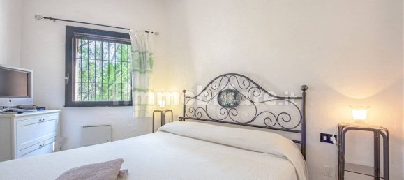 Villa de 2 dormitorios en Olbia, Italy No. 156728 17