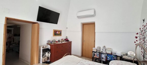 3 rooms House in Monopoli, Italy No. 26329 26