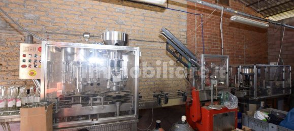 20 bedrooms House in Arezzo, Italy No. 92888 11