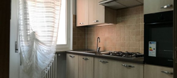 3 rooms Apartment in Lonato del Garda, Italy No. 174580 5