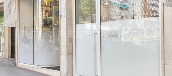 Gewerbliche Immobilie in Madrid, Spain 1098m², Nr. 177743 28