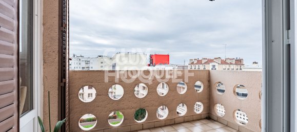 Apartamento de 2 dormitorios en Asnieres-sur-Seine, France No. 298508 2