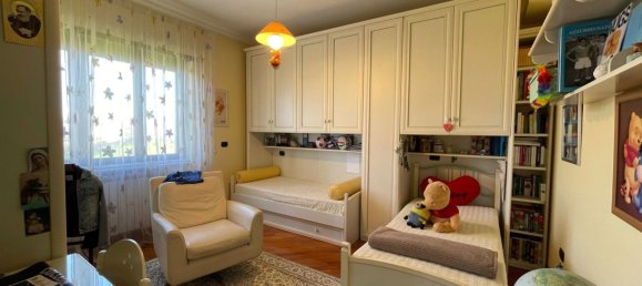 5 rooms Apartment in Pozzuoli, Italy No. 214419 24