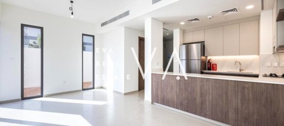 Adosado de 4 dormitorios en Dubai, UAE No. 102976 16