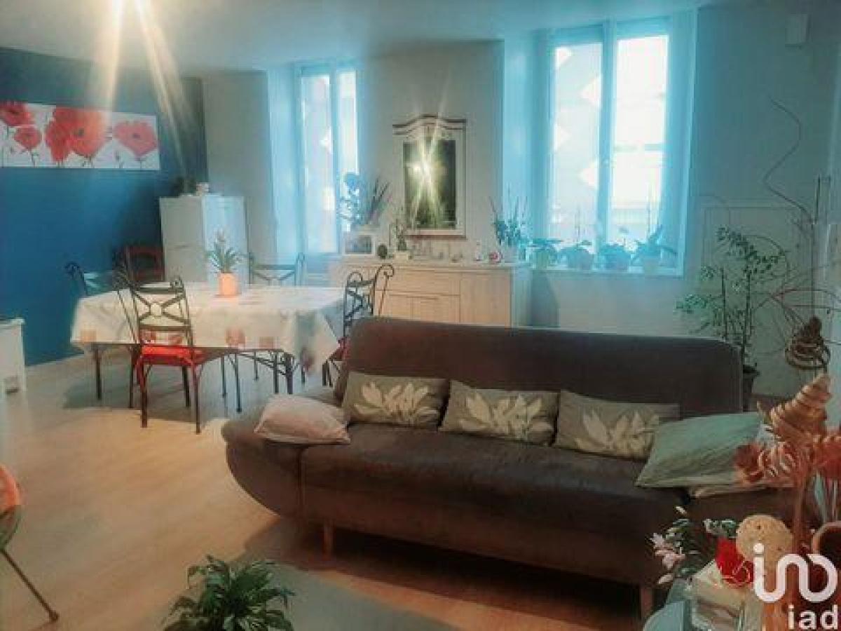 Кондоминиум  с 2 спальнями в Лурд, Франция № 29187