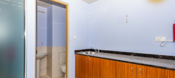 103.2m² Office in Jumeirah Lake Towers, UAE No. 37411 6