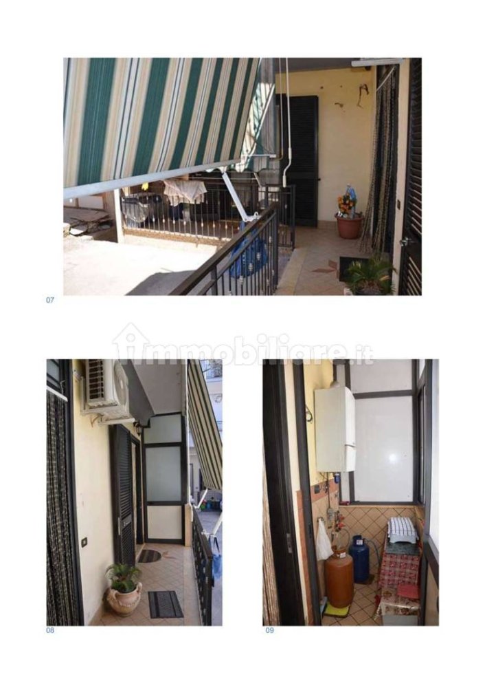 5 rooms Apartment in Frattaminore, Italy No. 259639