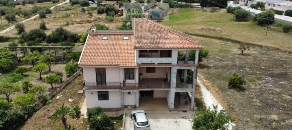 12-salle Villa à Avola, Italy No. 18552 6