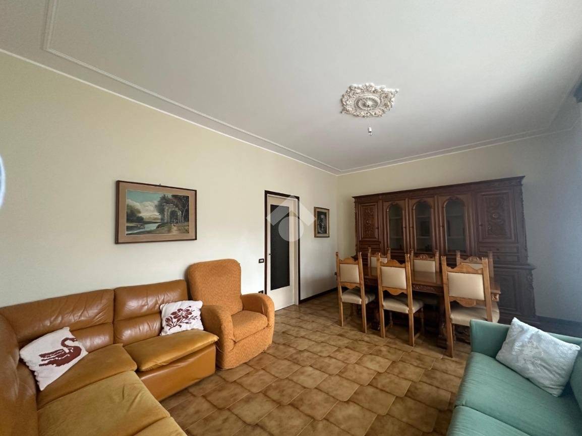 Apartamento T2 em Leffe, Italy N.º 265434