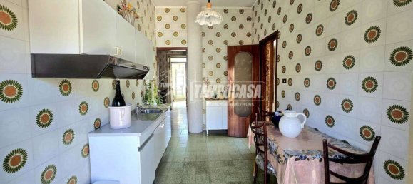 3 Schlafzimmer Villa in Sperone, Italy, Nr. 289570 7