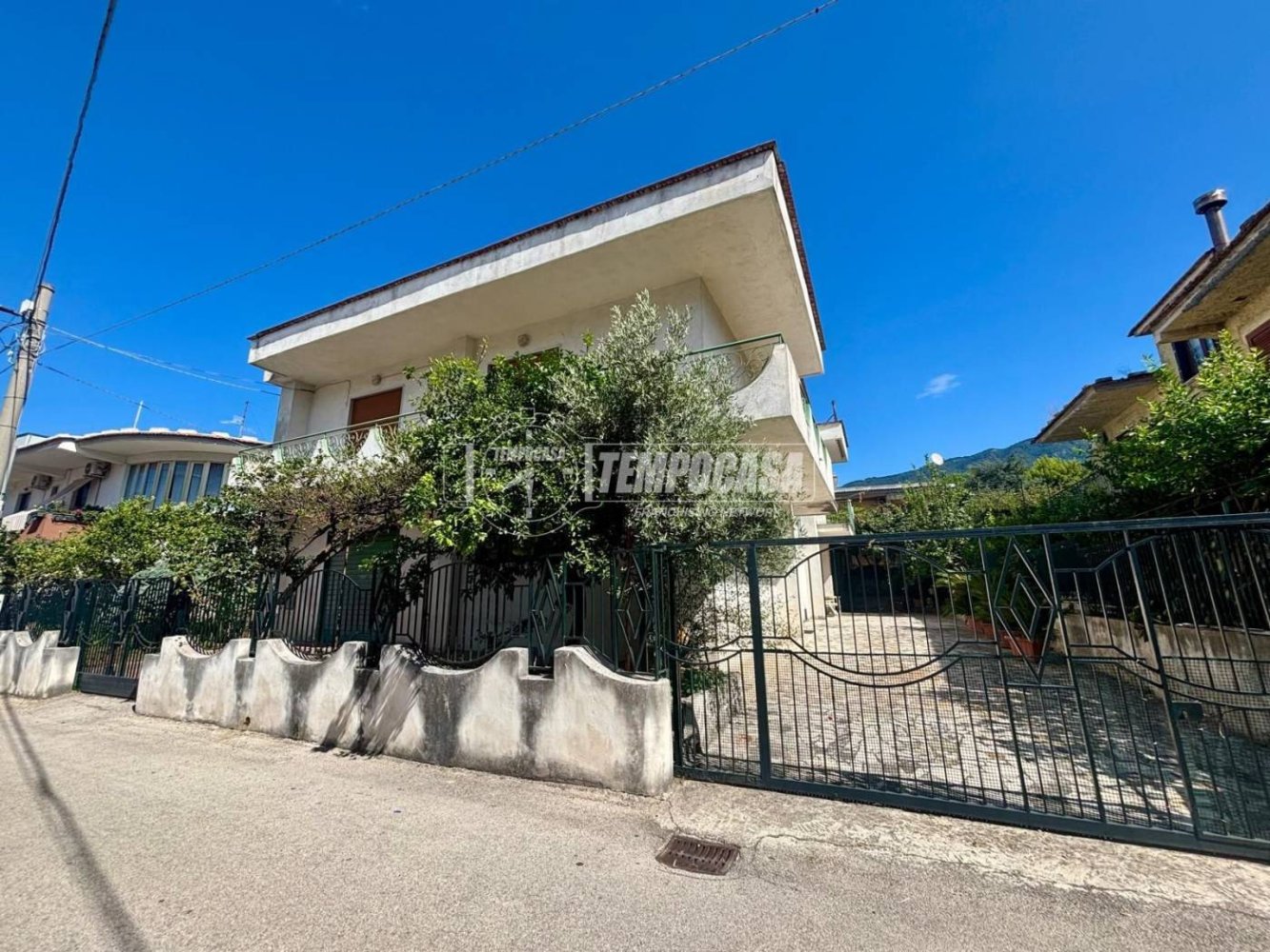 3 Schlafzimmer Villa in Sperone, Italy, Nr. 289570