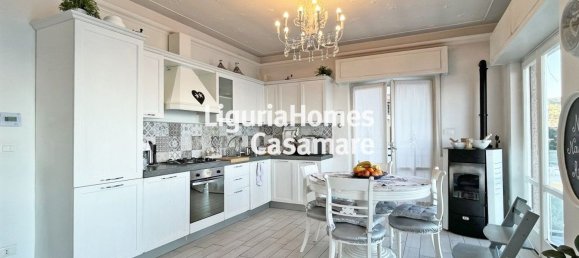 5 rooms Apartment in Laigueglia, Italy No. 129613 4