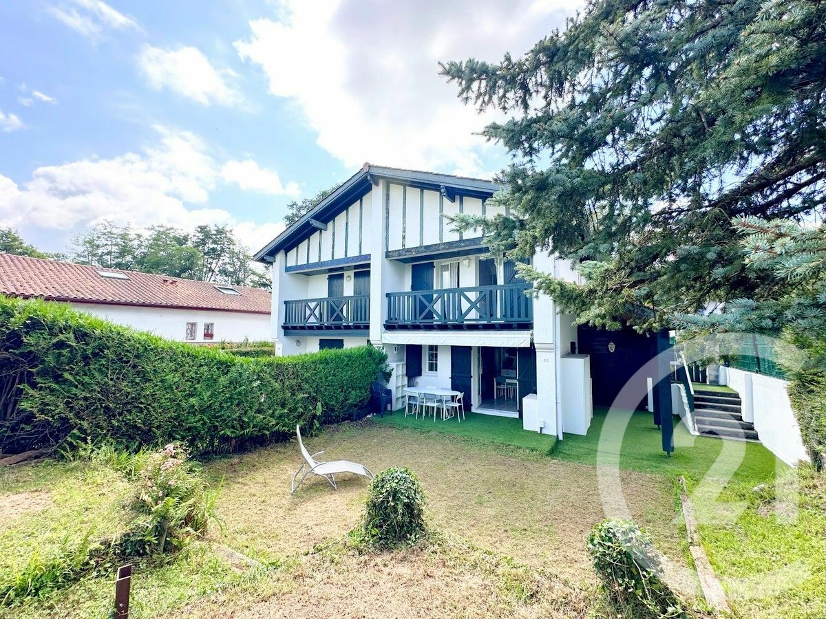 Casa de 3 dormitorios en Hendaye, France No. 358052