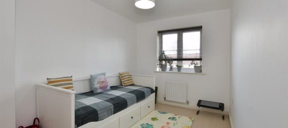 4 bedrooms House in Essex, United Kingdom No. 3970 8