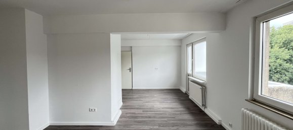Apartamento de 4 dormitorios en Dusseldorf, Germany No. 327117 2