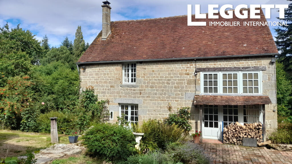 5 bedrooms House in Orne, France No. 343546