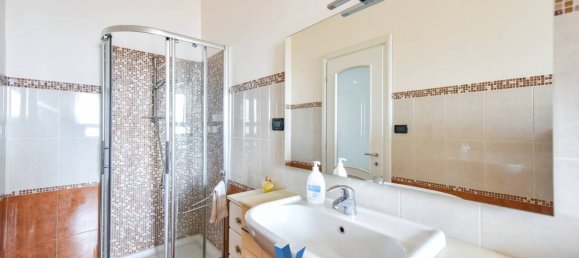 2 غرف نوم شقة في Turin, Italy رقم 16206 34