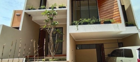 3 bedrooms House in Jakarta, Indonesia No. 1244 19