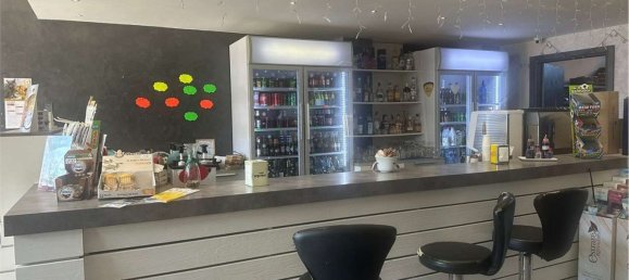 95m² Commercial property in Mentana, Italy No. 284885 18