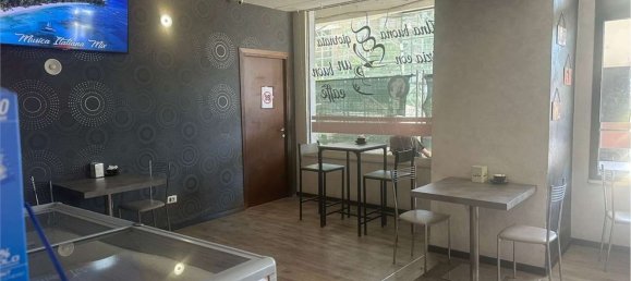 95m² Commercial property in Mentana, Italy No. 284885 2