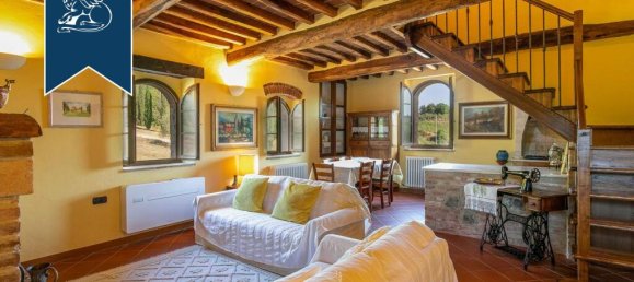 12 bedrooms Land in Castelnuovo Berardenga, Italy No. 329323 37