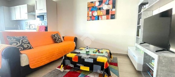 2 Schlafzimmer Wohnung in Reggio Calabria, Italy, Nr. 104909 6