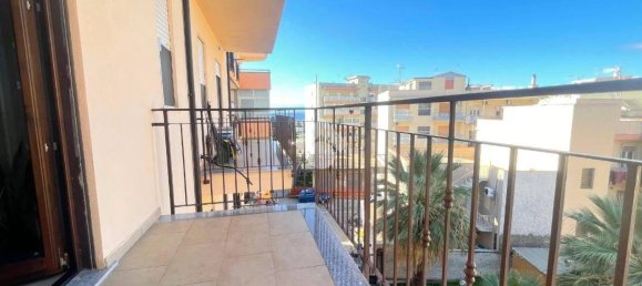 2 Schlafzimmer Wohnung in Reggio Calabria, Italy, Nr. 104909 21