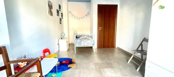 2 Schlafzimmer Wohnung in Reggio Calabria, Italy, Nr. 104909 17