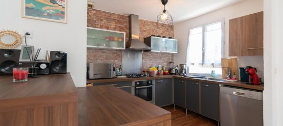 4 bedrooms Villa in Rians, France No. 331724 9