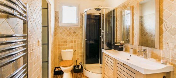 4 bedrooms Villa in Rians, France No. 331724 13