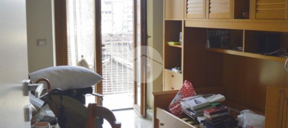 2 bedrooms Apartment in Rome, Italy No. 346196 10