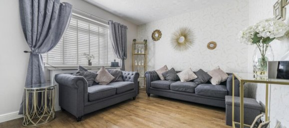 3 bedrooms House in Waltham Cross, United Kingdom No. 13483 2