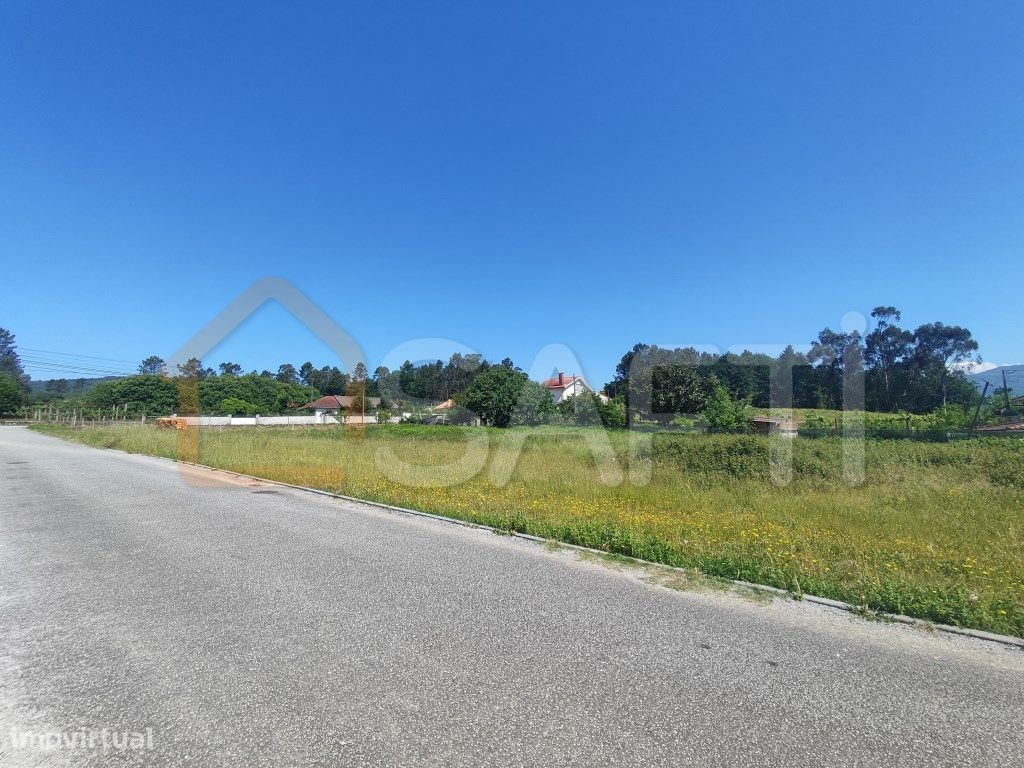 1000m² Land in Vila Verde, Portugal No. 33428