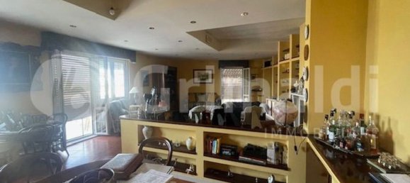 4 bedrooms Penthouse in Trani, Italy No. 330197 7