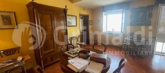 4 bedrooms Penthouse in Trani, Italy No. 330197 8