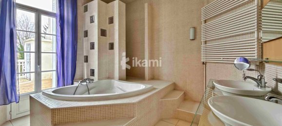 Дом с 5 спальнями в Санс, Франция № 201764 16