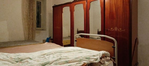 4-Zimmer Wohnung in Messina, Italy, Nr. 134751 2